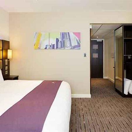 Premier Inn Milton Keynes Central Zewnętrze zdjęcie