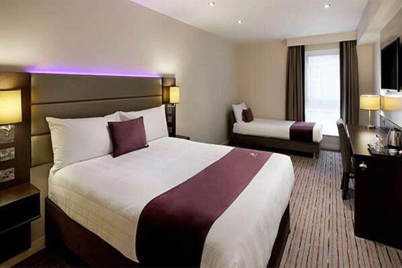 Premier Inn Milton Keynes Central Zewnętrze zdjęcie